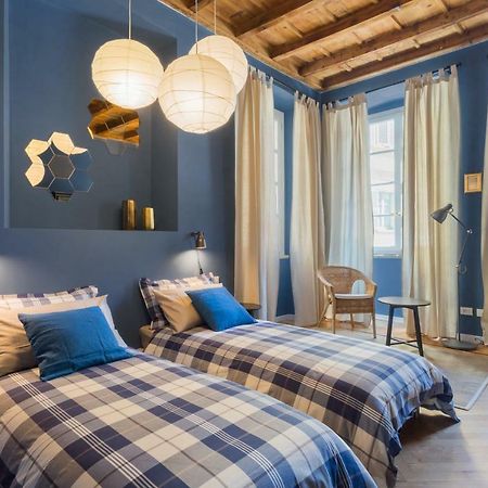 Cosy Apartment 2 Minutes From Duomo Milan Exterior photo