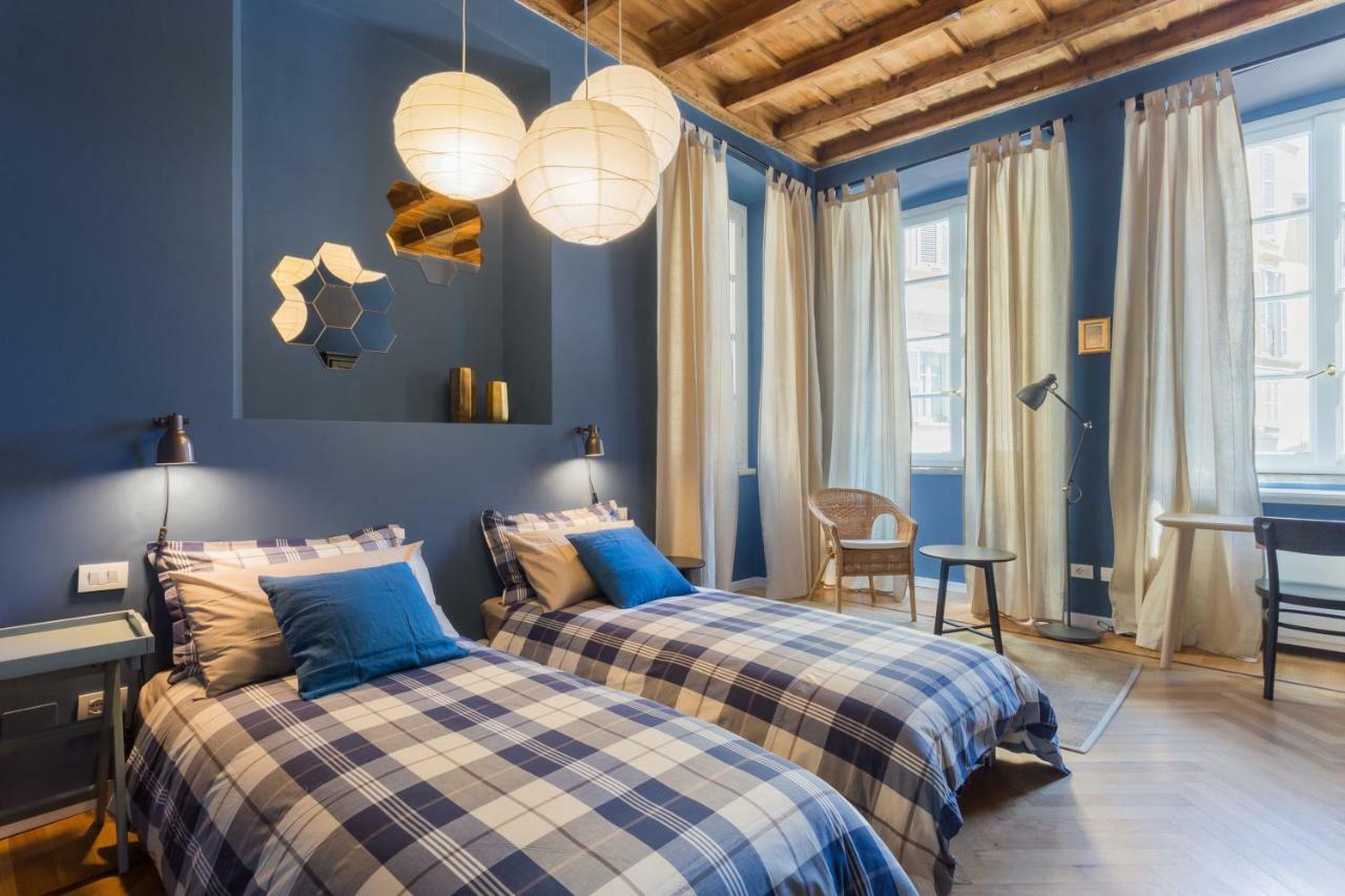 Cosy Apartment 2 Minutes From Duomo Milan Exterior photo