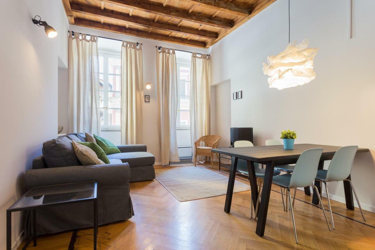 Cosy Apartment 2 Minutes From Duomo Milan Exterior photo